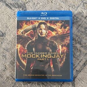 The Hunger Games: Mockingjay Part 1 Blu-ray